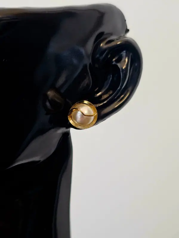 Cercei model auriu Pearl